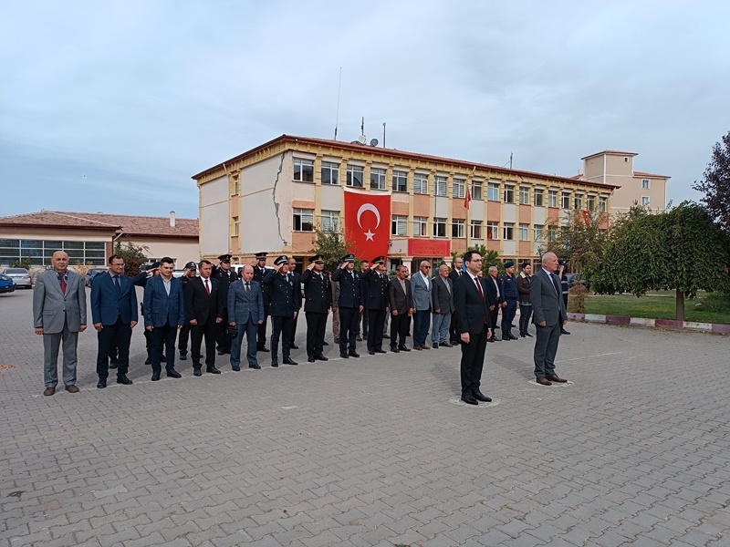 29 Ekim Cumhuriyet Bayramı'nın 100. Yıl Kutlamaları Çelenk Sunma Töreni Yapıldı 